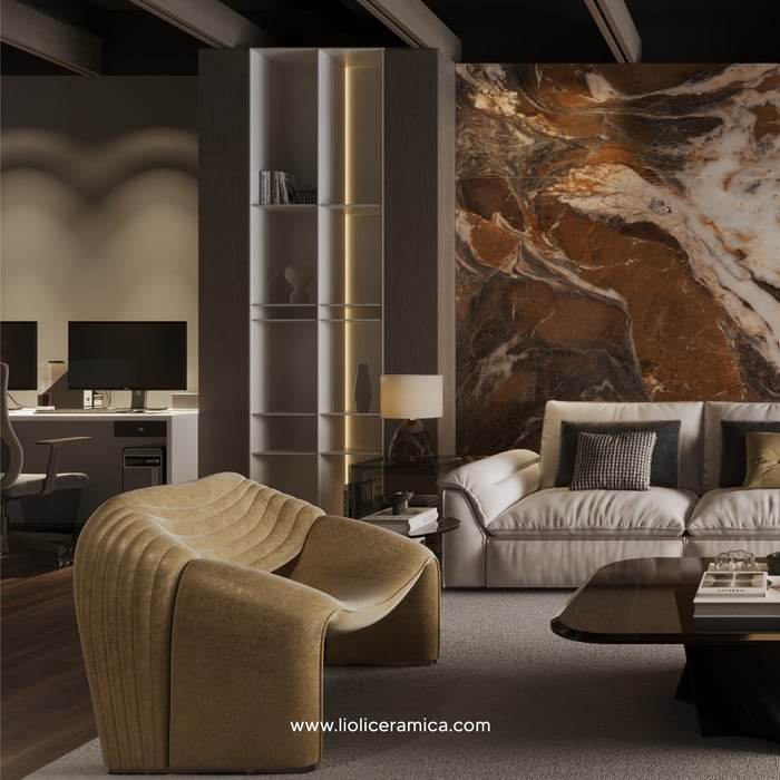 Sala de estar con muro de porcelanato café con veta blanca y sofá claro